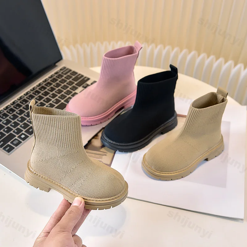 

Модные детские ботинки с летающим плетением на толстой подошве, осень 202, новые дышащие удобные нескользящие короткие ботинки для девочек на массивном каблуке