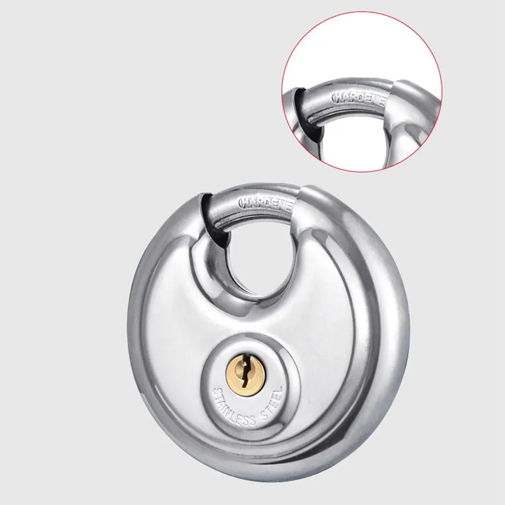 

Stainless Steel Disc Locking Padlock with 2 Keys Compact Round Disc Lock Rust Resistant Convenient Security Lock Warehouse Door