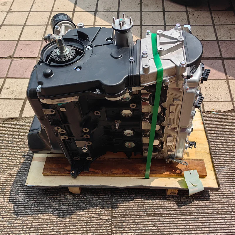 Suitable for M itsubishi Southeast Cheetah H arvard Popular G reat Wall 4G63S4N 4G64S4M 2.0 2.4 engine