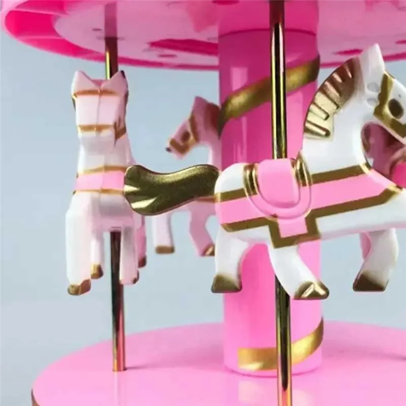 กล่องดนตรีงานฝีมือ WOWFU-Romantic 1 ชิ้น แบบม้าหมุนสุดหรู 4 ตัว หมุนได้ ของขวัญทำมือ รุ่น A