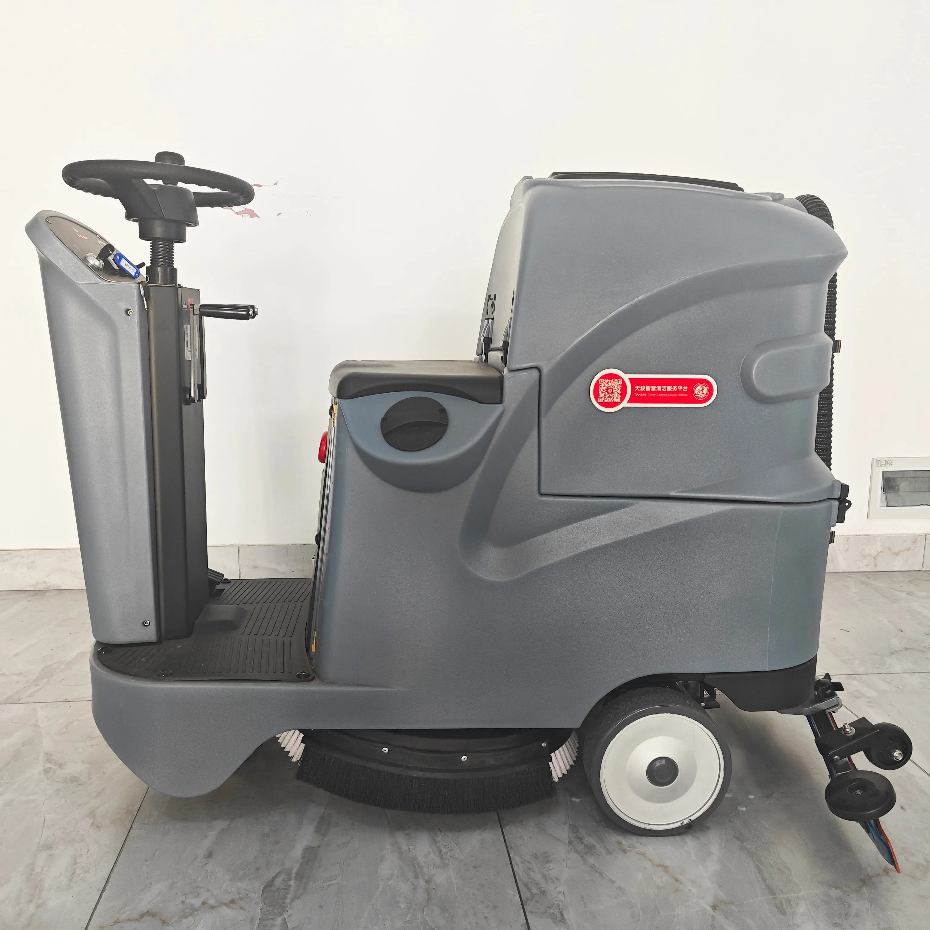 Outdoor Robotic Small Ride-On Concrete Floor Scrubber Machine Wheel New Electric Fuel Product