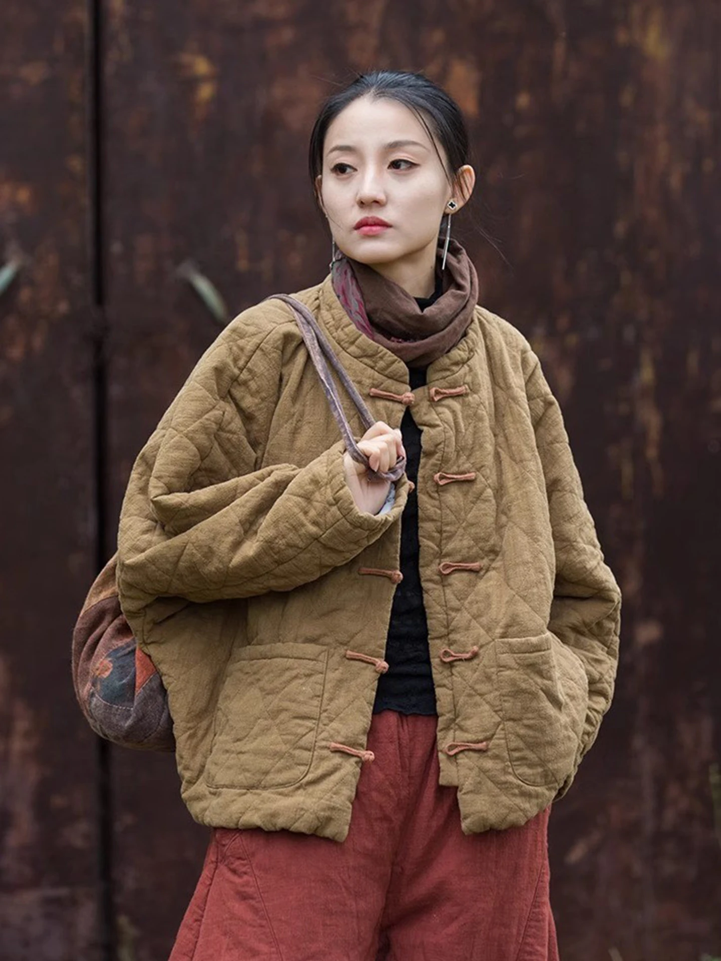 New Chinese Style Women's Cotton Linen Jacket Autumn Winter Warm Retro Embroidered Lotus Root Button Artistic Zen Cotton Coat