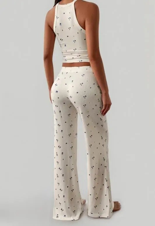 

Women's Floral Two-Piece Set Camisole T-Shirt Spring/Summer 2026 Casual Comfortable Pants Outfit