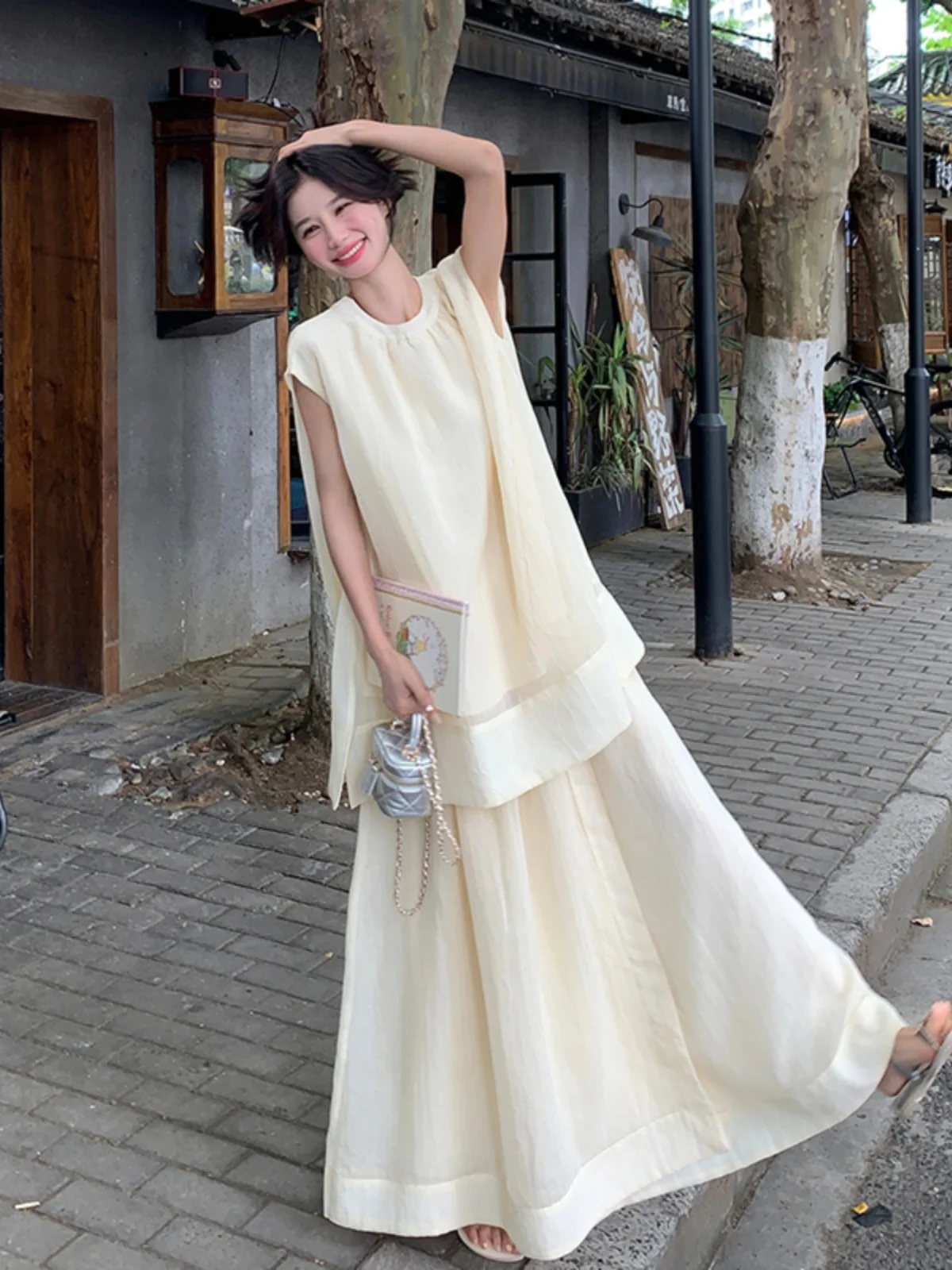 

Корейский элегантный комплект с длинной юбкой для женщин, лето 2025: модный свободный крой, комплект из двух предметов для молодых женщин