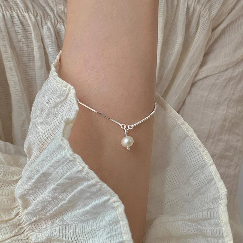 

New 925 Sterling Silver Pearl Bracelet Simple Style Personality Charm Round Bead Bracelet Party Gift for Women Exquisite Jewelry