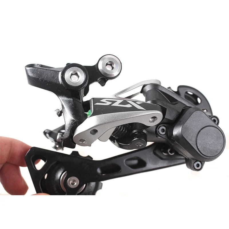 

SLX RD-M7000-GS 11 SPD Shadow Plus Rear Derailleur medium IRDM700011GS W