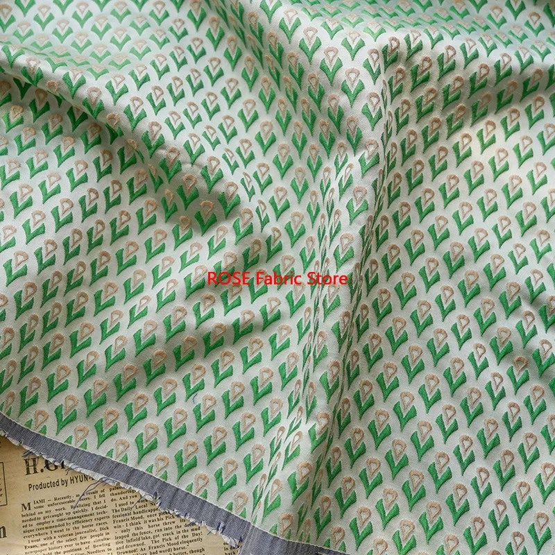 1 meter Grass Green Geometric Pattern Yarn Dyed Jacquard Fabric Spring and Autumn Women's Dress Fabrics