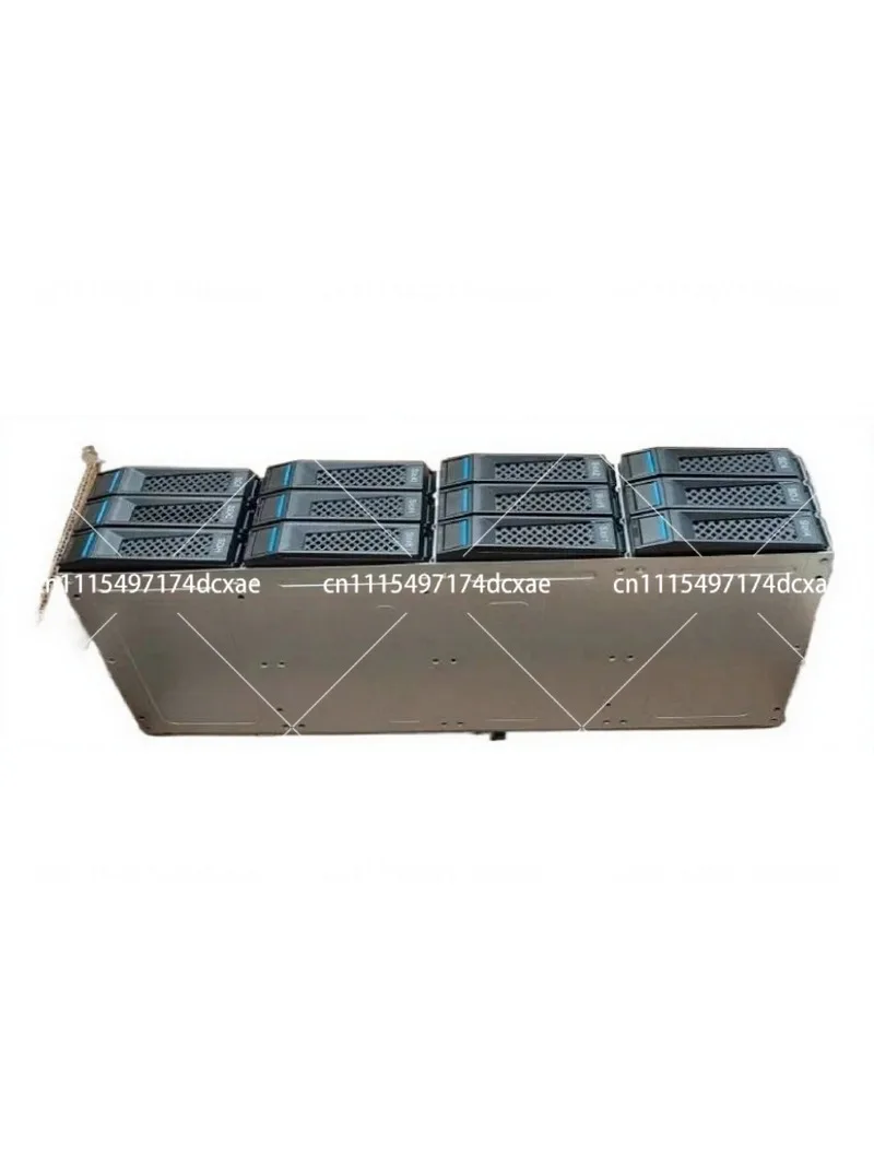 12-Bit Hot-Swap Hard Drive Cage for SAS SATA Disks with Expansion Chip