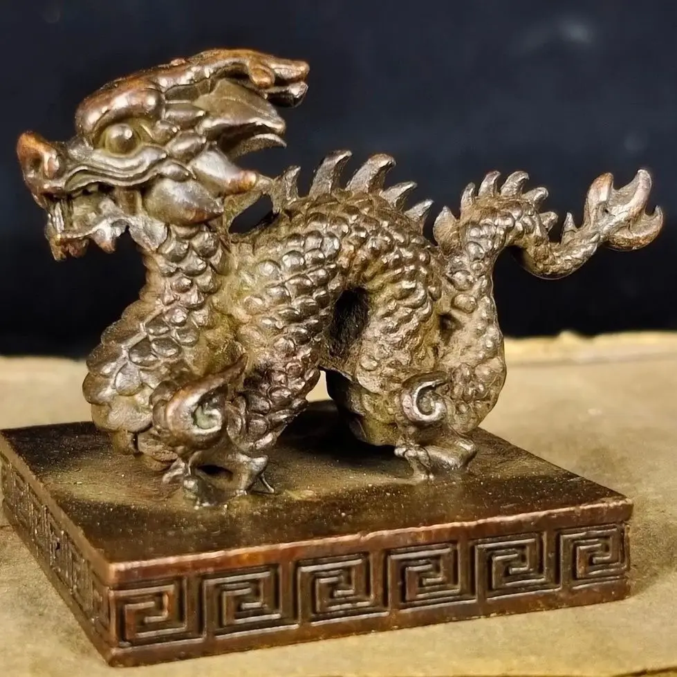 

Antique zodiac handmade Qinglong ancient Taishang Laojun sun and moon antique bronze collection ornament paperweight Taoist seal