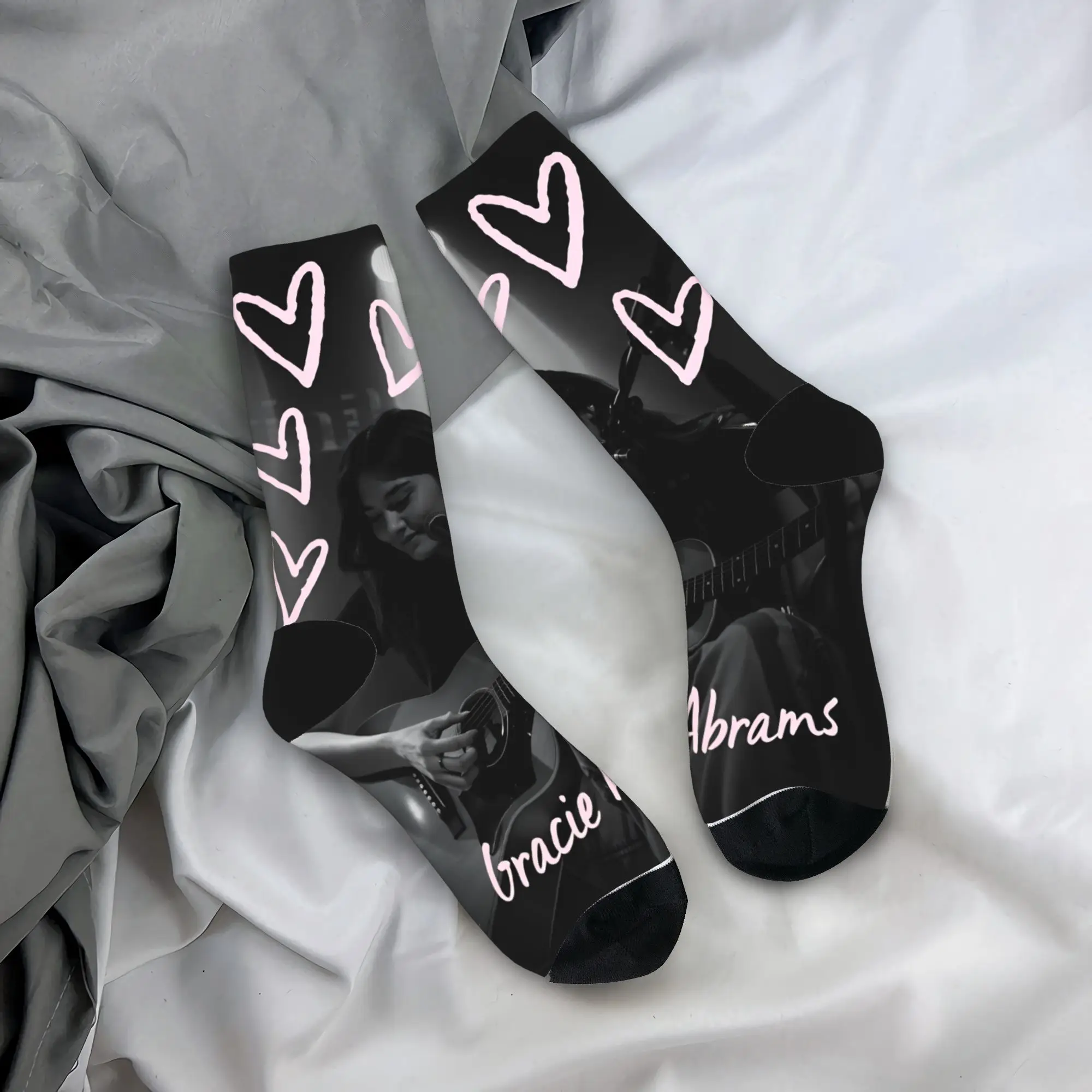 

Singer Gracie Abrams Socks Anti Skid Stockings Women Men Quality Skateboard Socks Autumn Funny Design Socks
