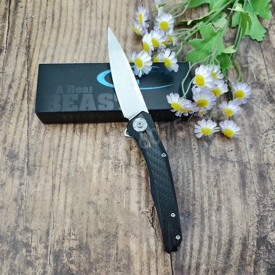 

Легкий складной нож 0707 с лезвием D2 и рукоятью из карбонового волокна для активного отдыха, кемпинга, повседневного использования и экстренных ситуаций. Практичный нож для переноски и резки.