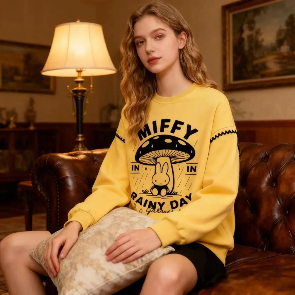 

Женская футболка Miffy с открытыми плечами и длинными рукавами весной и осенью, облегающая белая и универсальная короткая футболка с нижним слоем