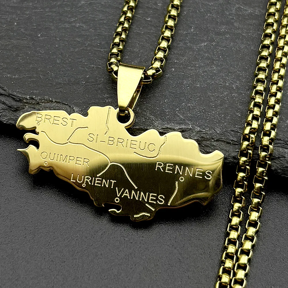 New style fashionable stainless steel Jamaican map terrain pendant necklace - unique and versatile, with corrosion-etched engrav