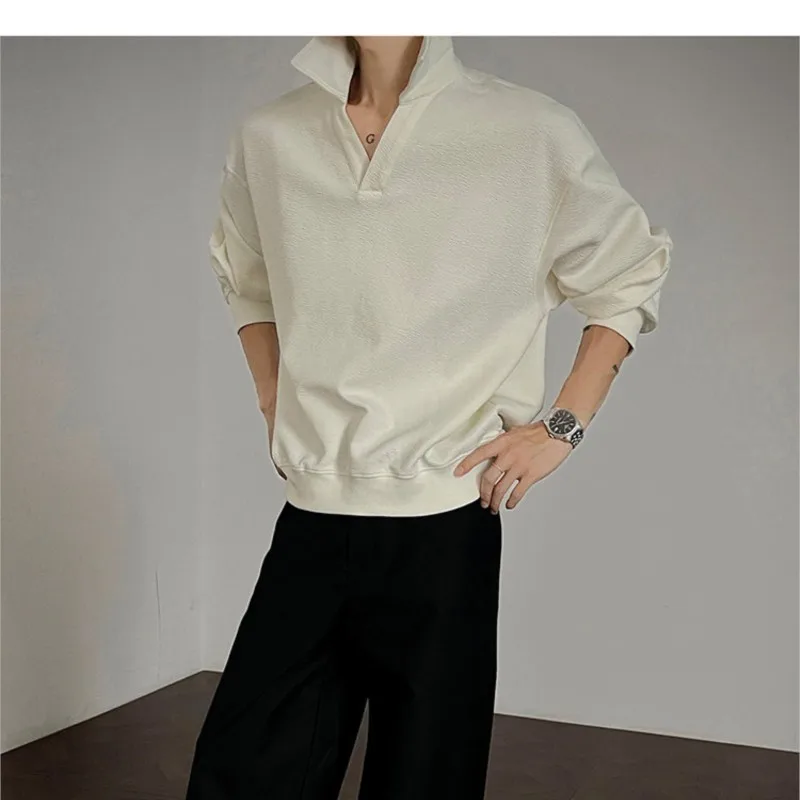 Long sleeve t Shirt men Streetwear Outdoor casual V-neck tshirt Threaded cuff Solid  Korean fashion style autumn