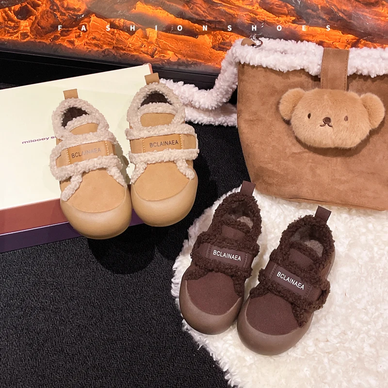 

Детская плюшевая теплая обувь для девочек, зима 2024, новая модная детская обувь в корейском стиле, повседневные детские зимние ботинки на мягкой толстой подошве