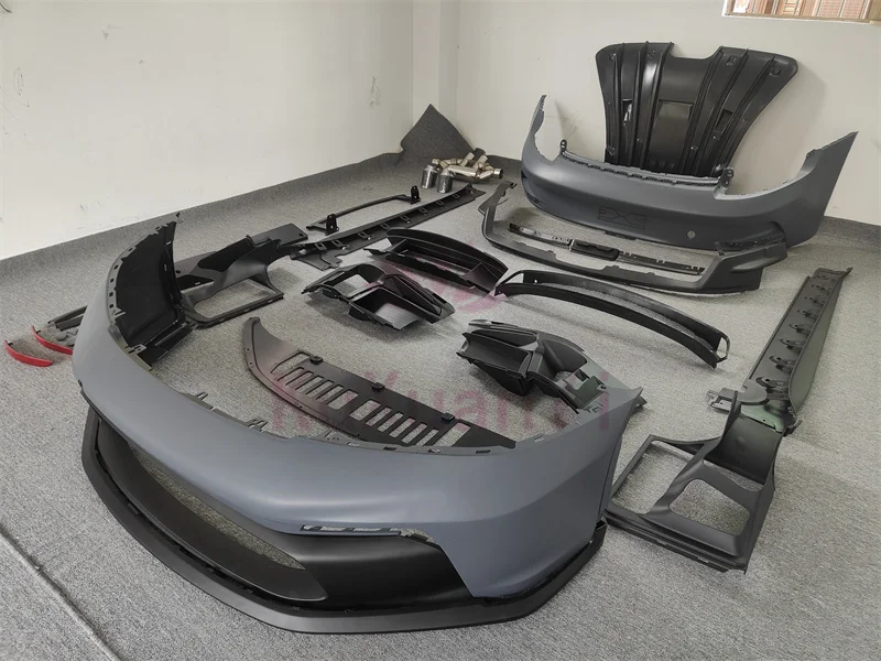 GT3 نمط المصد الأمامي البلاستيكي والمصد الخلفي الجانب تنورة طقم الجسم لعام 2018 + بورش 911 992 كاريرا تارجا