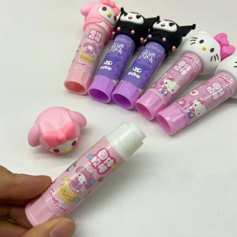 

Sanrio Glue Stick Kawaii Kuromi My Melody Cinnamon Roll Cartoon Family High-Looking Student PVA Handmade DIY Glue Cartoon Cute