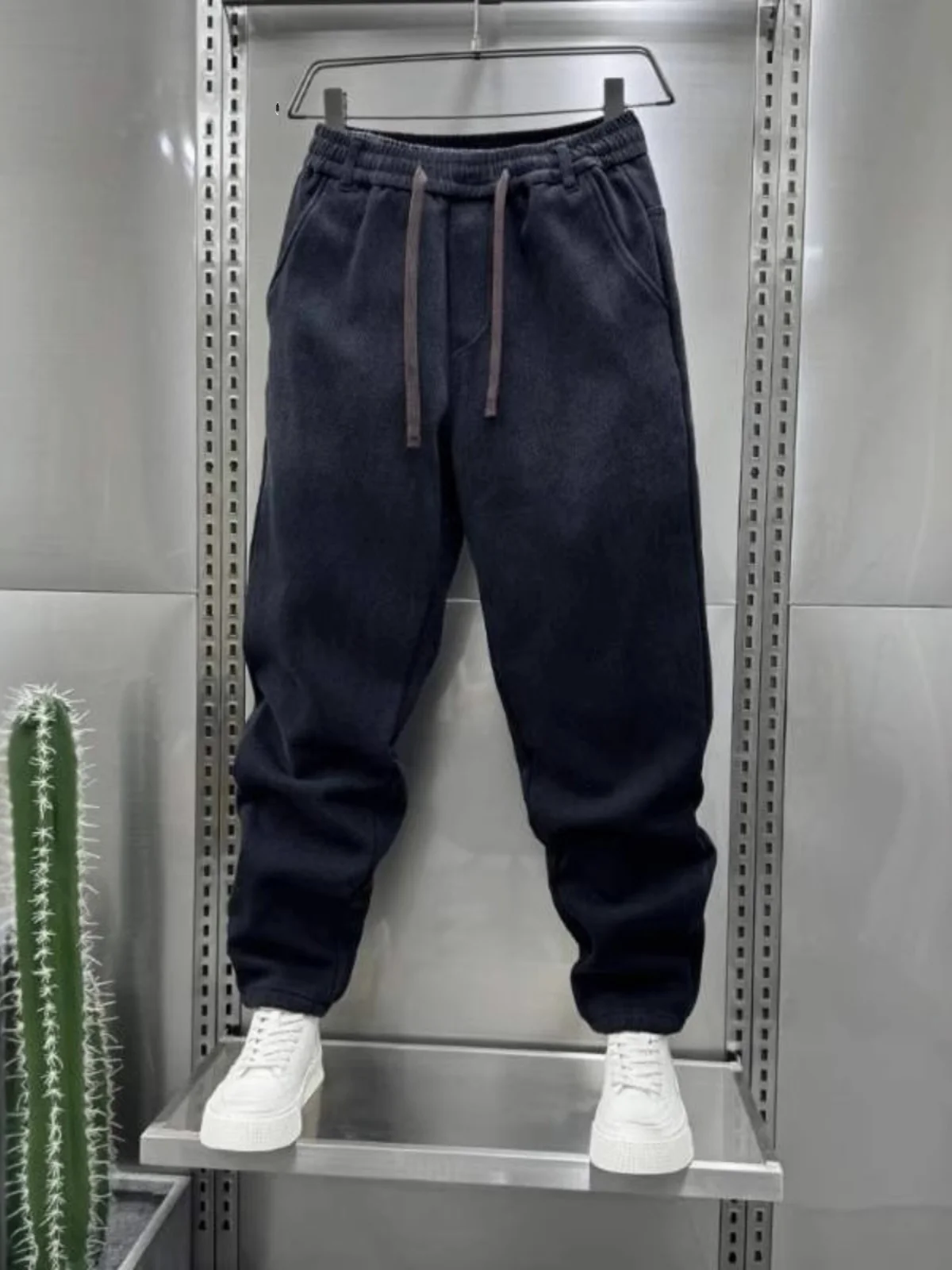 

Мужские повседневные брюки свободного кроя в американском стиле, осенне-зимние, больших размеров (до 300 фунтов), ретро-спортивные, облегающие, модные