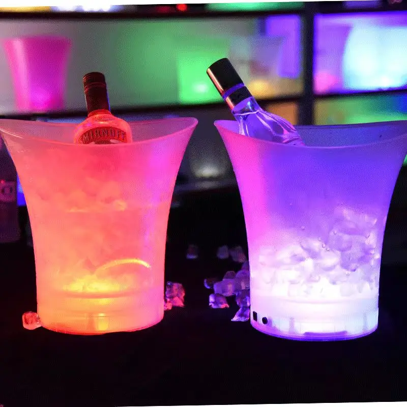 

Custom 5L Portable Beer Plastic Led Champagne Ice Bucket With Flashing Light Outdoor For Bar Night Club Beverage Wine Drink