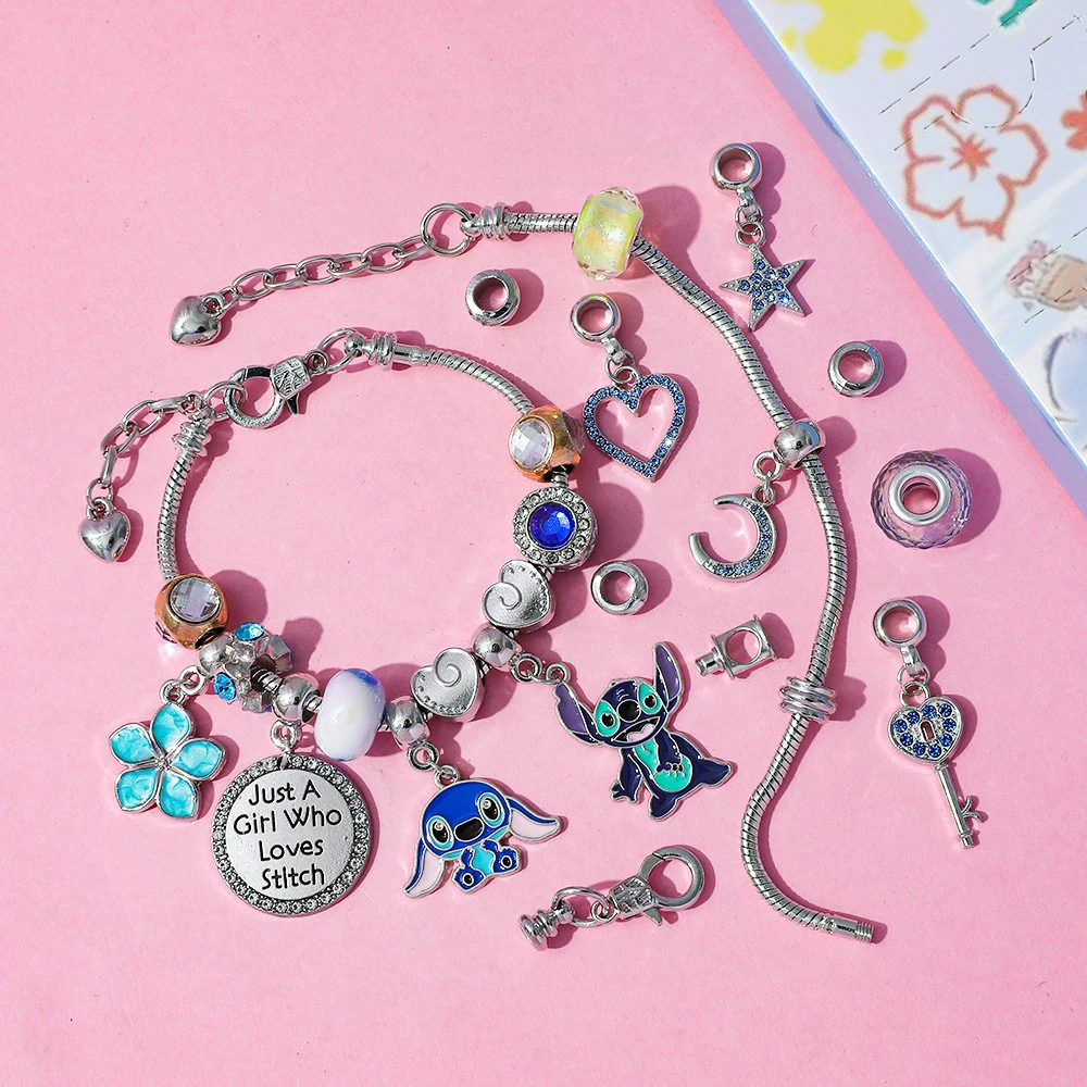 Disney Anime Lilo & Stitch Creativo Avvento Sorpresa Scatola cieca Ciondolo fai da te Accessorio punto per regali con ciondoli per amici