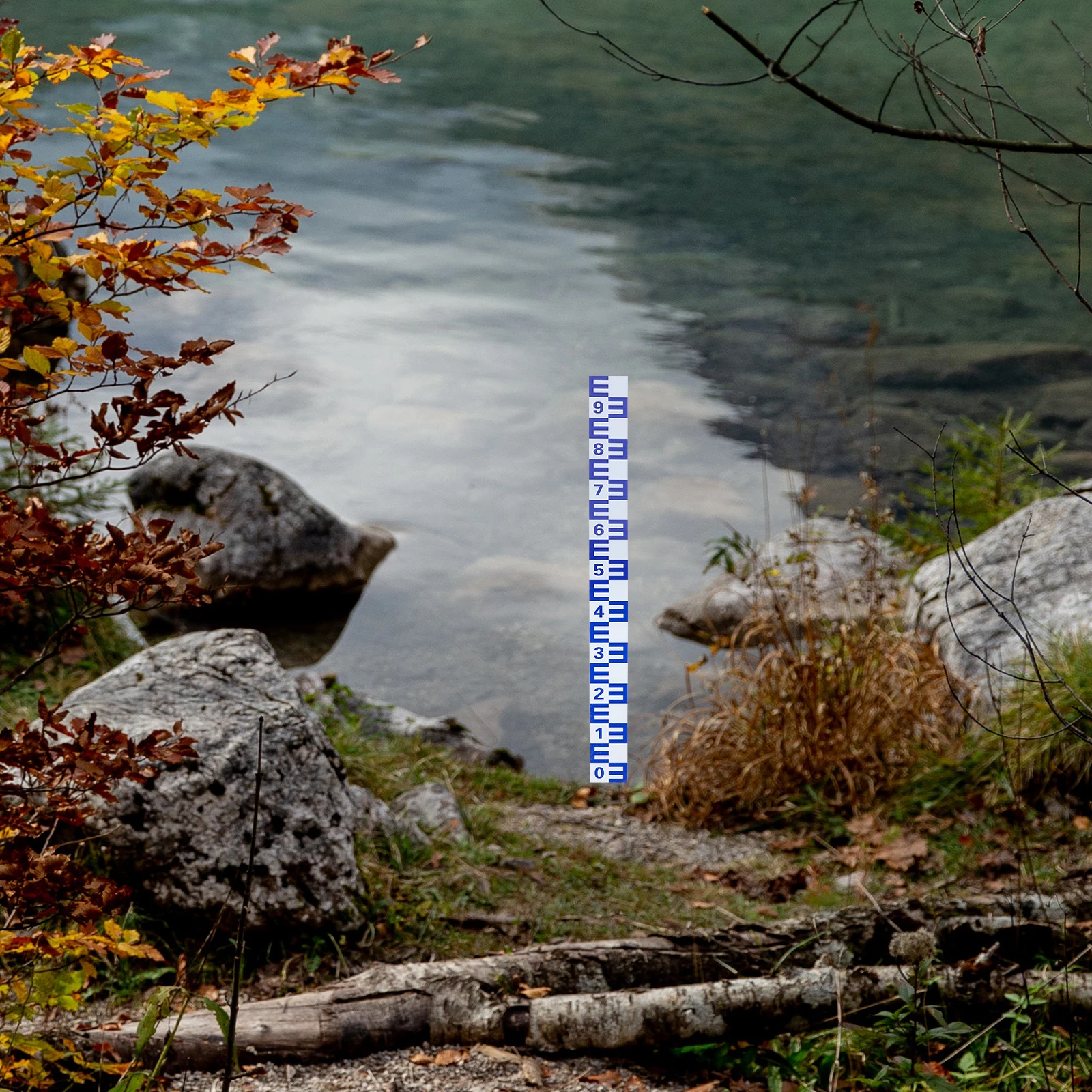 

Water Level Gauge Tools Measuring Sticker Pond Lake Reflective Easy Use Clear Reading Stable Wear Resistant Pool