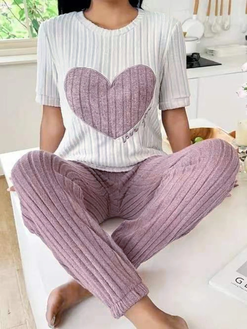 Super-Soft Women's Pajama Set Short-Sleeve Round Neck Heart Print Top And Solid Long Pants Comfortable Fit Sleepwear Loungewear