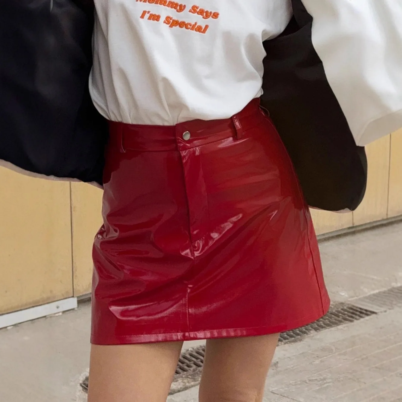 Women Red Patent Leather Skirt Spring New American Fashion Elegant Simple Retro Female A-line High Waist Zipper PU Mini Skirts