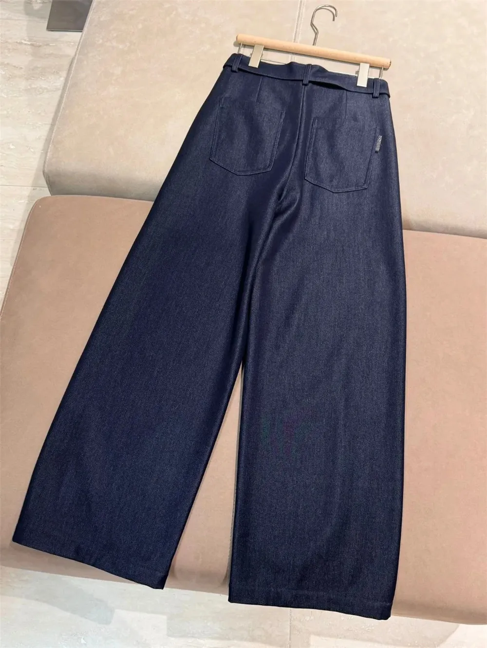 

Women's Classic Denim Blue Straight Wide-Leg Jeans With Belt with Fleece/Without Fleece In Two Versions