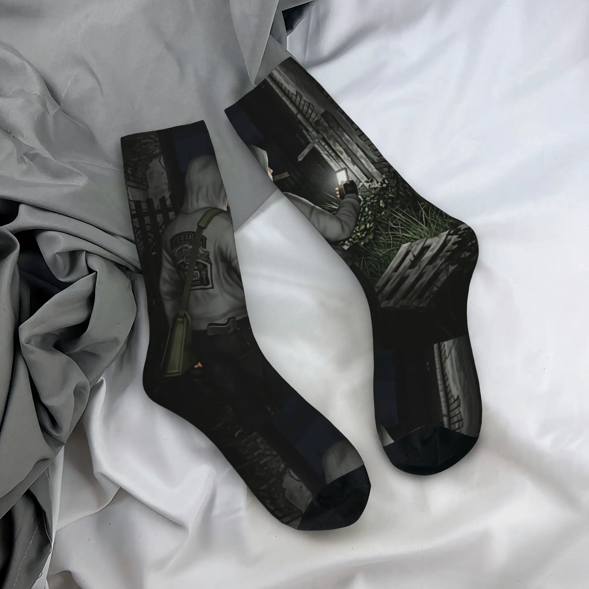 

Game Cry of Fear Socks Casual Stockings Men Medium Soft Climbing Socks Autumn Graphic Non-Slip Socks