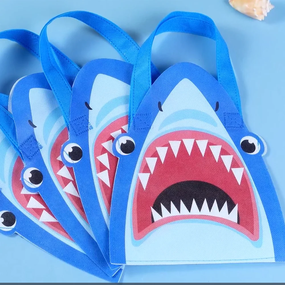 5 Pcs Shark Non-woven Bag Reusable Shark Shaped with Handles Tote Treat Goodie Candy Gift Bag Sea Theme Birthday Party Supplies view 2