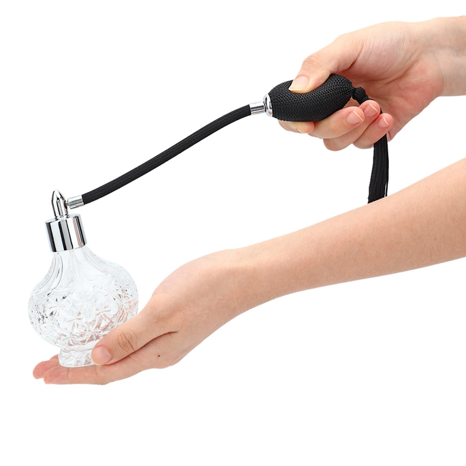 Empty Perfume Bottle Retro Glass Perfume Bottle Refillable Tassel Empty Spray Bottle Atomizer 80ml