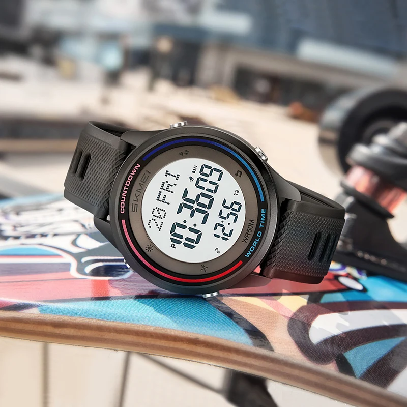 SKMEI Multifunctional Digital Wristwatch For Men Women Outdoor LED Light Waterproof Watches Fashion Sports Chrono Military Watch