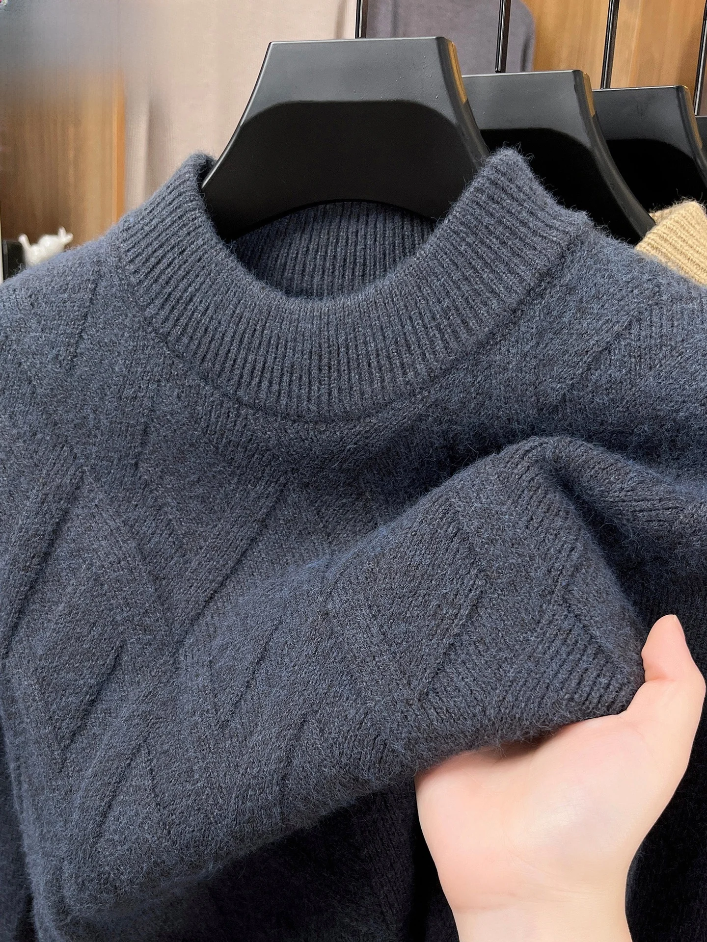

Thiened Warm High Collar Men's Knitted Sweater Winter Faion Ci Casual Long Sve Overhead Top Wooden Du Woolen irt