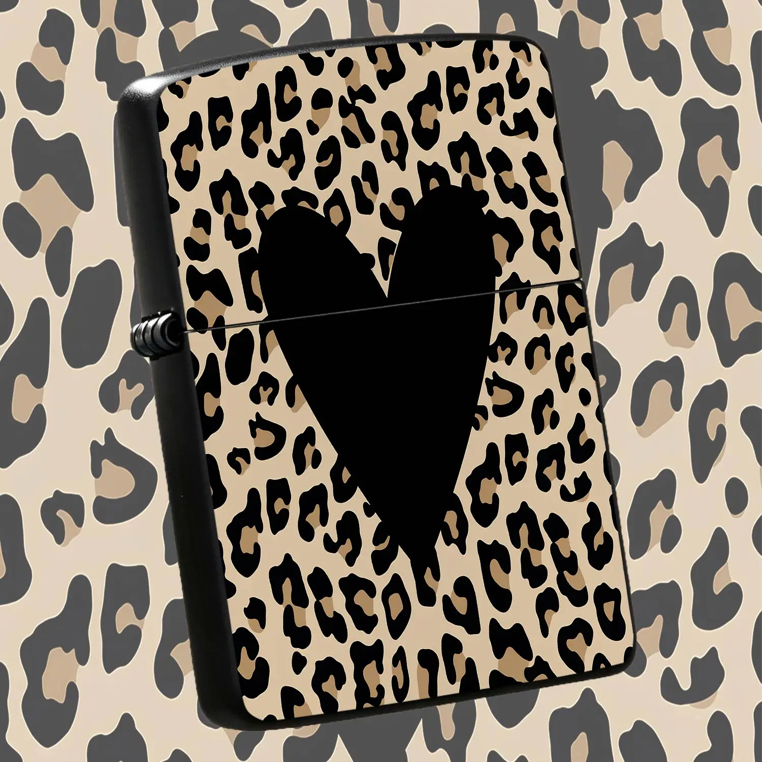 Stylish Leopard Print Black Heart Pattern Lighter, Portable Trendy Versatile Accessory, Chic Aesthetic Decorative Item, Ideal For Daily Use, Gifting On Various Occasions, Exquisite Unique Practical Present For Friends A A Humorous And Inter