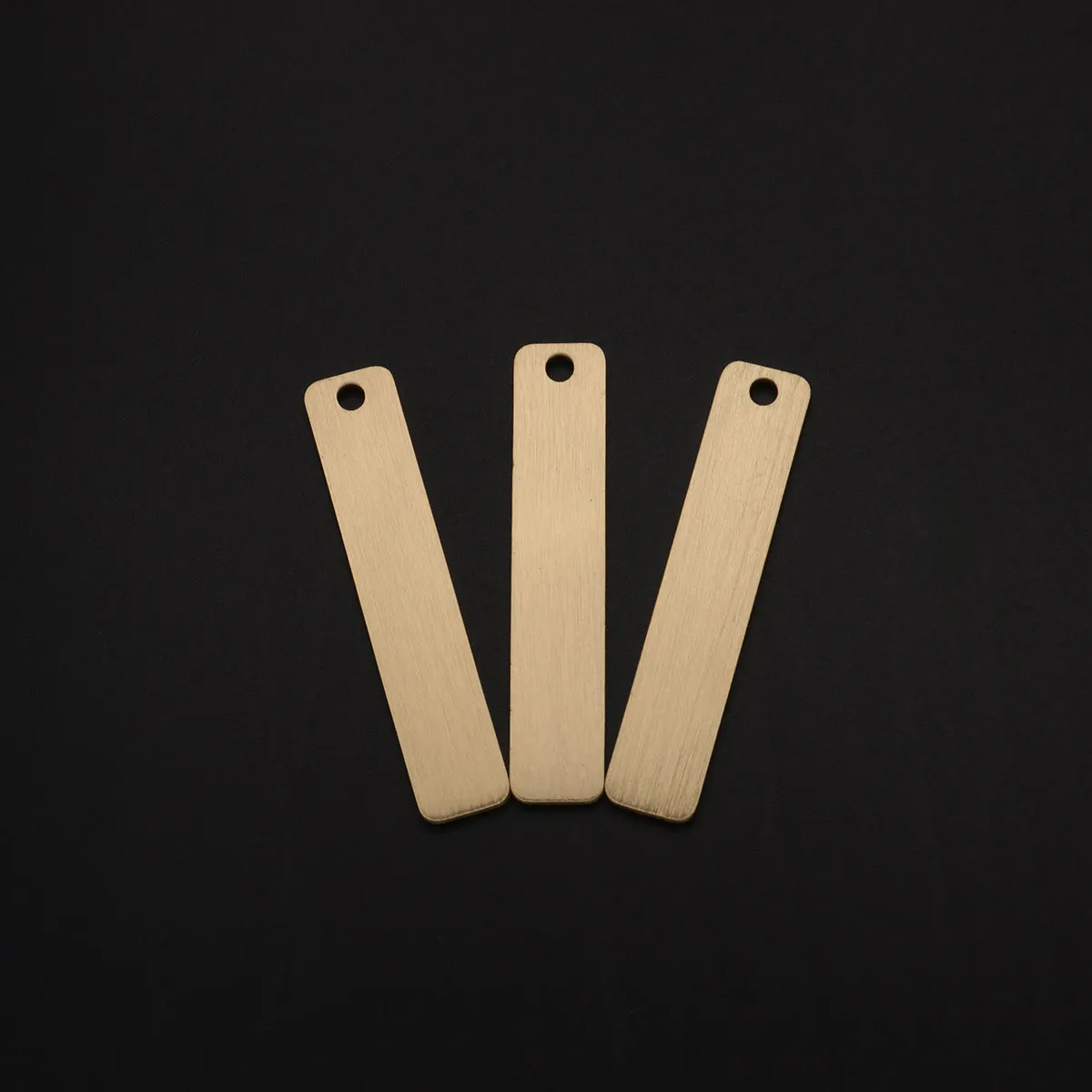 3Pcs Brass Metal Craft Tags Unfinished Smooth Surface for DIY Blanks Stamping Key Chain Ornaments Wedding Christmas Table