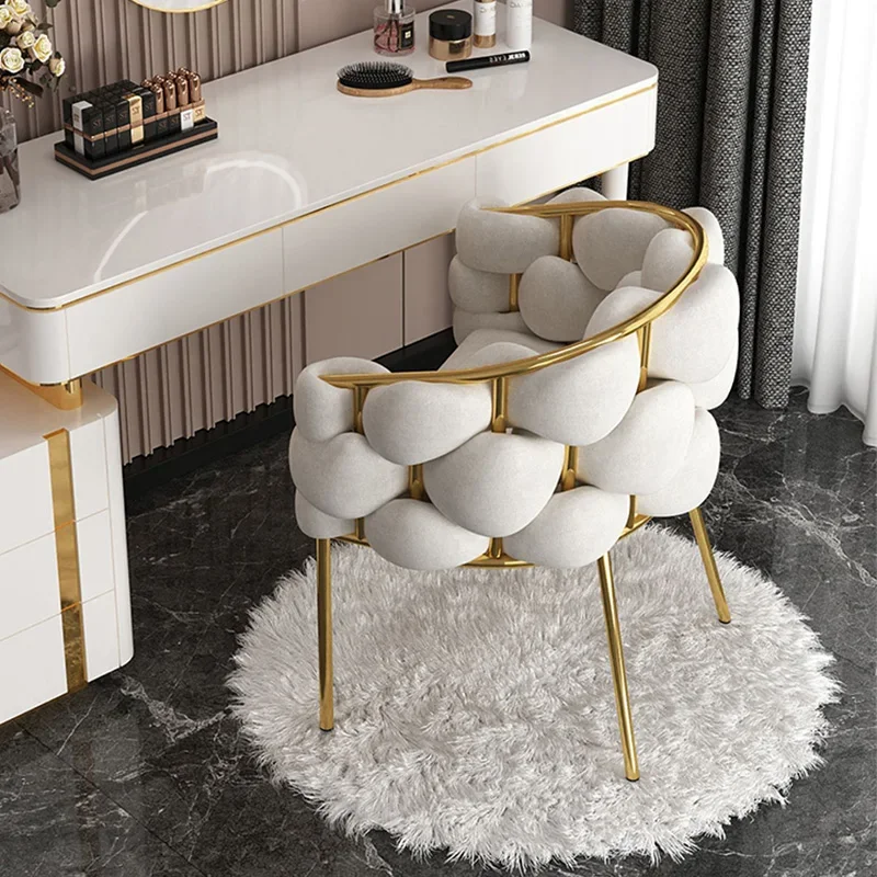 

Metal European Vanity Chair White Girl Bedroom Elegant Stool Adults Designer Back Taburete Plegable Living Room Furniture