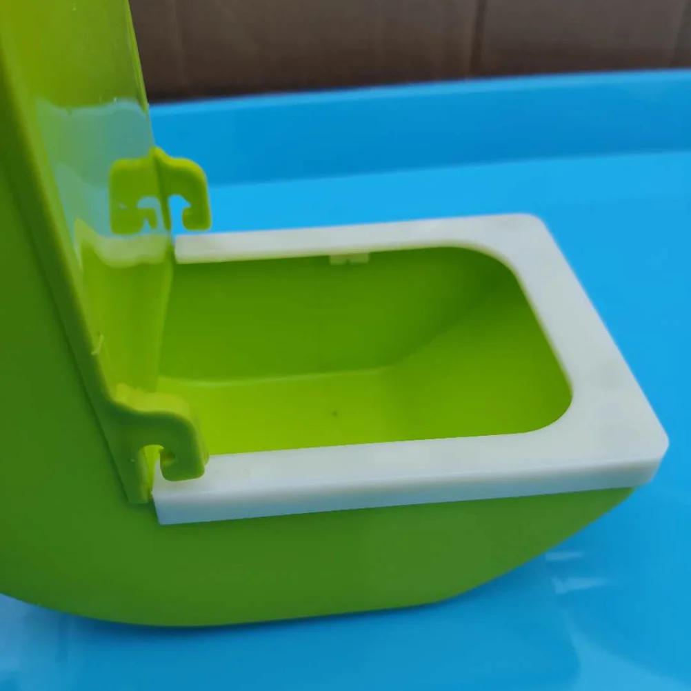 

1Pcs Parrot Feeding Case Durable Material Convenient Remove Clean Feeding Cup Feeder for Parrots Small Birds Feeder for Parrot