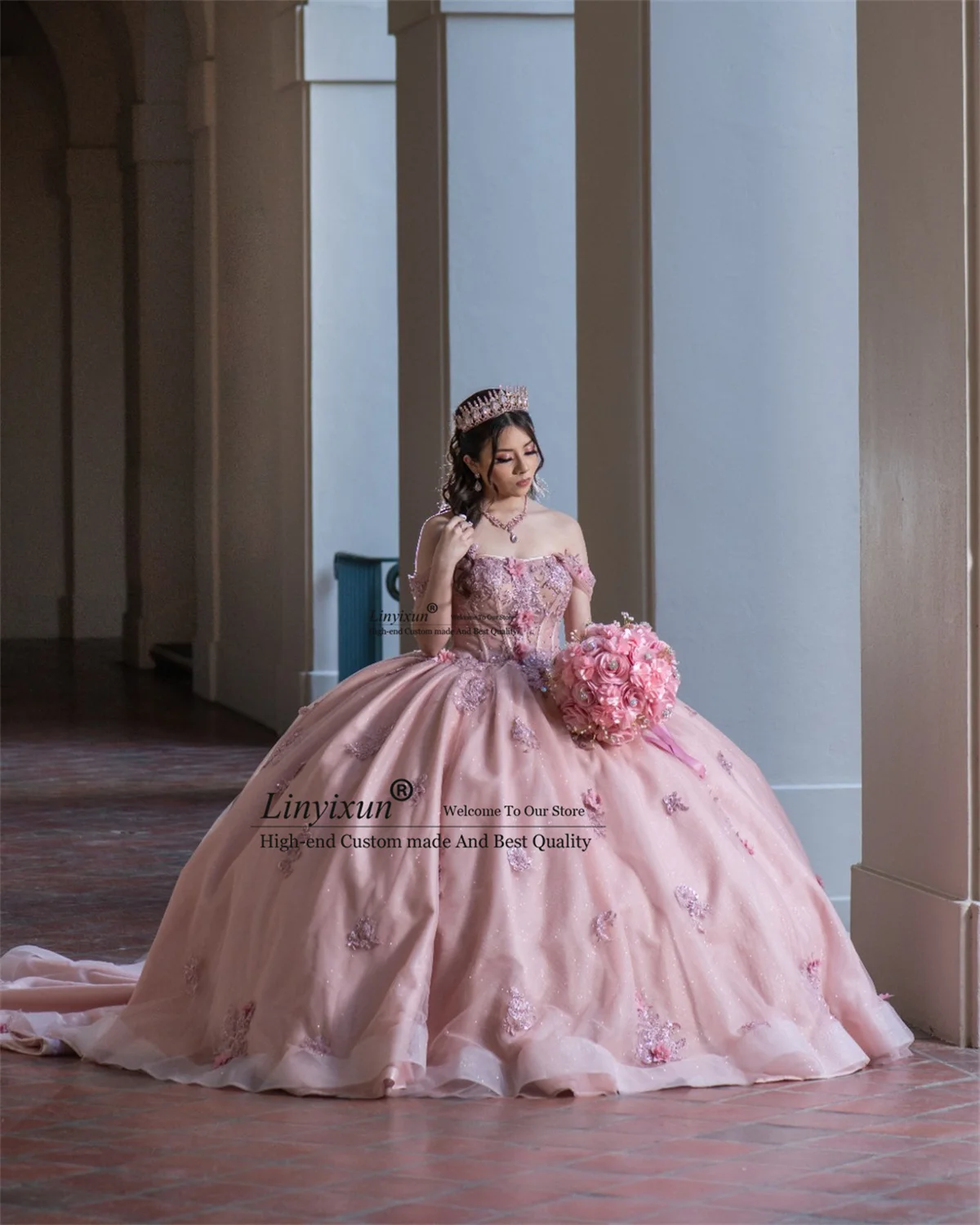 ชุดราตรีงาน Quinceanera สไตล์เม็กซิกัน ประดับดอกไม้ 3 มิติ ลูกไม้หวานๆ สำหรับงานฉลองอายุ 16 ปี แบบเปิดไหล่ สามารถสั่งตัดได้ ชุดเดรสสำหรับงานฉลองอายุ 15 ปี (XV Años)