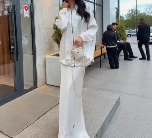 

Two Piece Set Women Outfit 2025 Spring Fashion Printed Stand Collar Long Sleeved Zipper Jacket & Comfortable Long Skirt Set