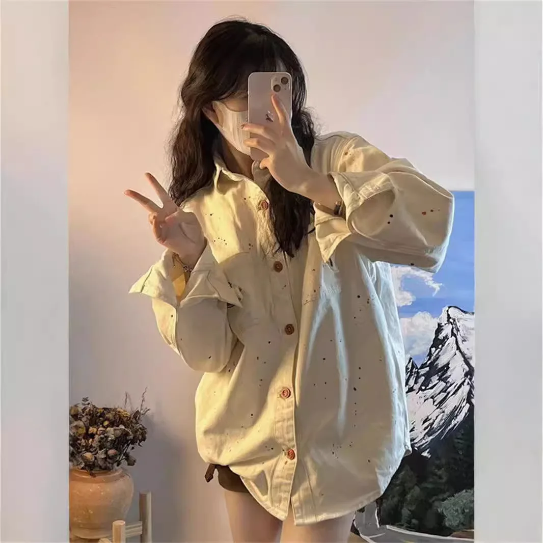 

Denim Shirt Coat Women Print Jacket Single Breasted Turn Down Collar Pockets Washed Streetwear Tops Overshirt 2026 Autumn