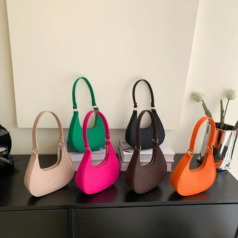 Women Texture Mini Underarm Bag Solid Color Felt handbag Crescent Hobo Shoulder Purse For Women Daily Dating Casual Outdoor Use