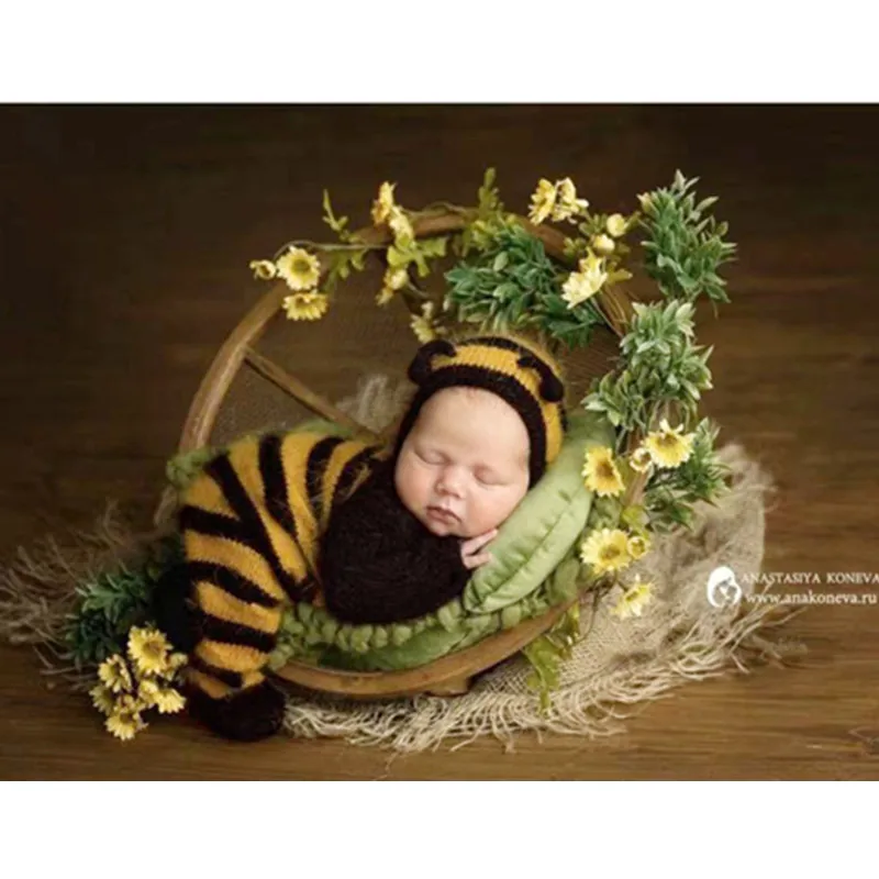 Newborn Photography Mohair Knitted Bee Clothing Hat+Jumpsuits 2Pcs/set Studio Baby Photo Props Accessories Shoot Clothes Outfits