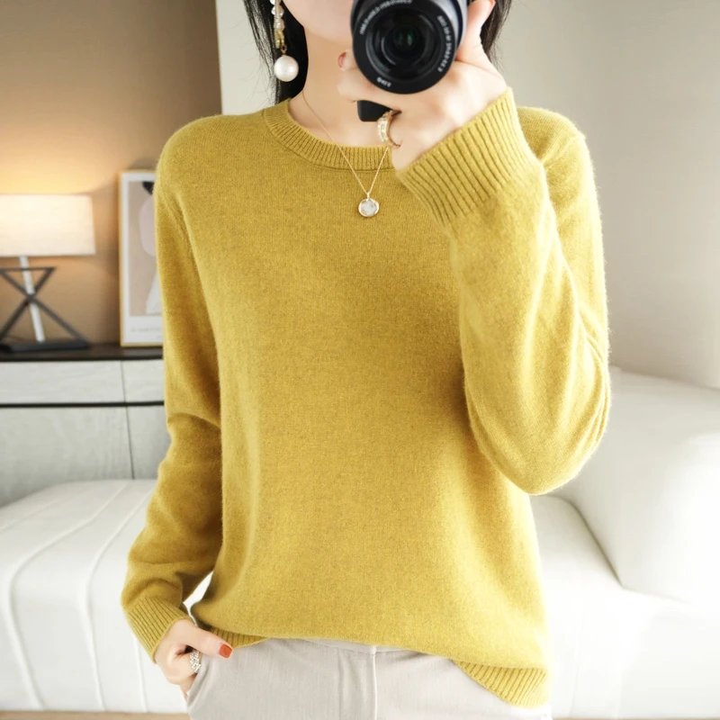 New Round Neck Sweater Women Loose Short Solid Color Base Coat Pullover Simple Autumn And Winter Versatile Knitwear Long Sleeves