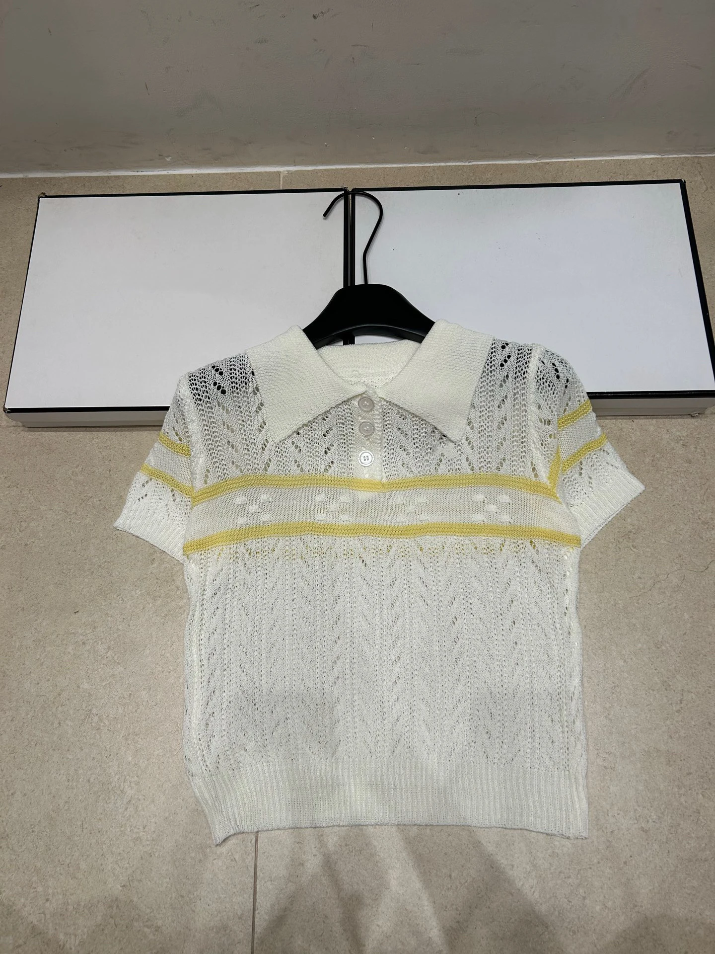 

Elegant VIBE Brand Summer New Hollow out Hook Knitted Neck Short Sleeve Women's Color Block Versatile Slimming Top
