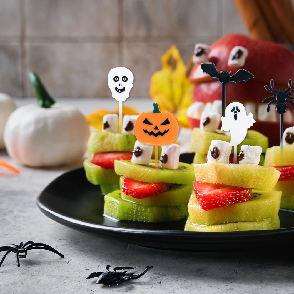 10/20pcs Plastic Halloween Toothpicks Halloween Cupcake Topper Ghost Bat Spider Fruit Toothpicks Halloween Party Decoration 2024