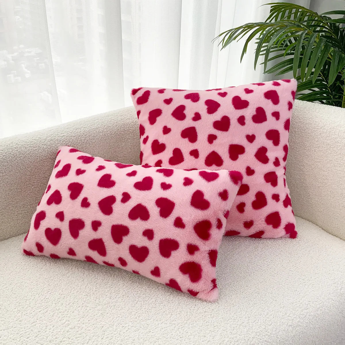 

Cute Love Printed Cushion Cover Fluffy Plush Comfortable Pillowcase Modern Home Valentine's Day Throw Pillow Covers Decorative