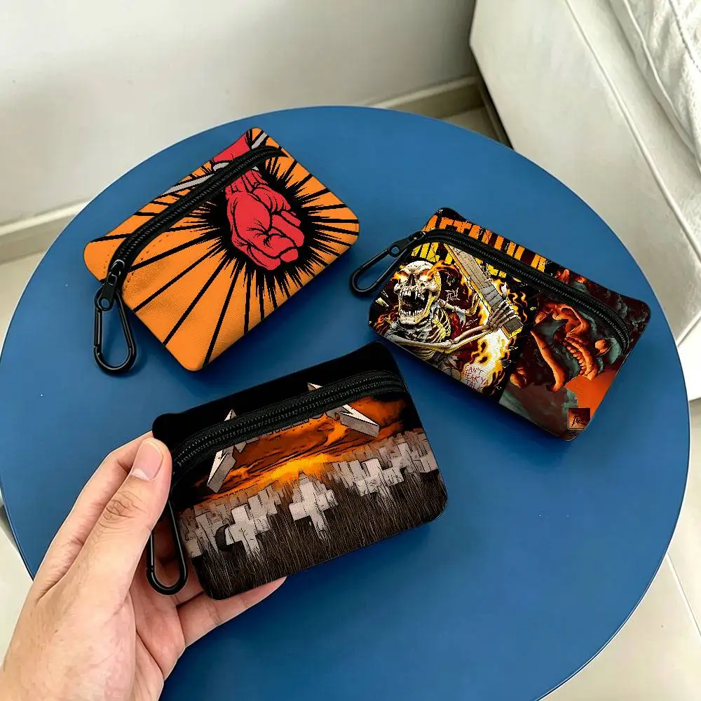 Classic Heavy Band M-Metallica Lightweight Oxford Fabric Coin Purse With Black Carabiner Hook Card Holder Earphone Storage Pouch