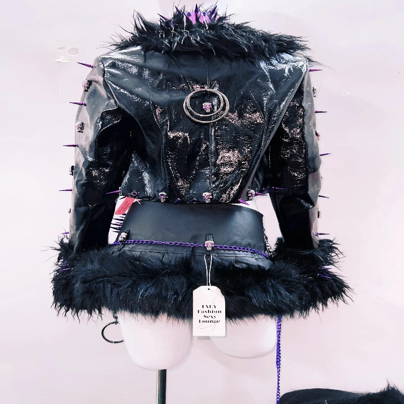 الأصلي الأرجواني حزام الشرير بولي Leather جلد المرأة معطف القوطية الظلام الفراء الربط الرجعية تنورة قصيرة الحلو كول برشام التنانير مجموعة السيدات #5