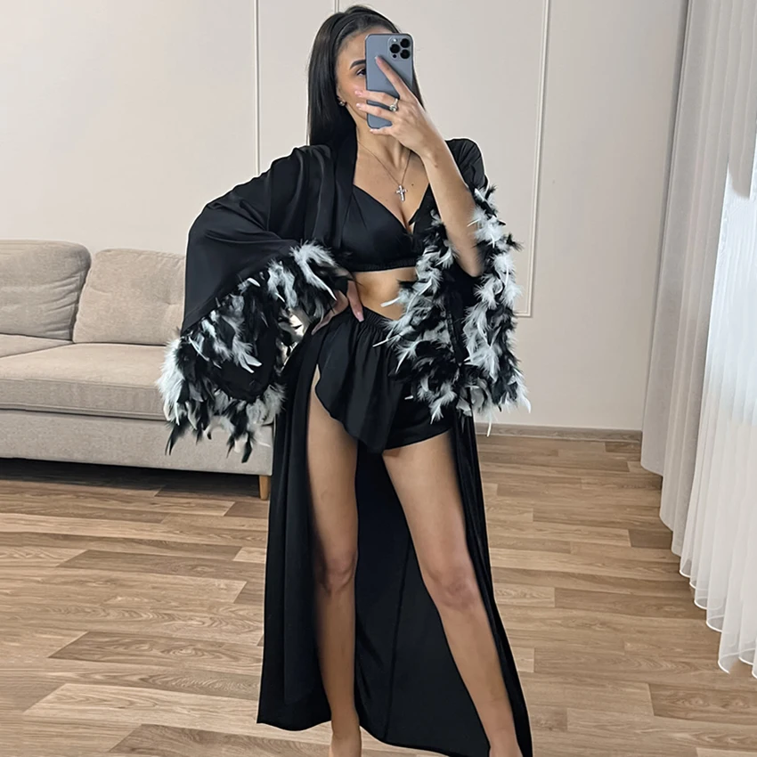 

Hiloc Сексуальная ночная рубашка с перьями, пижама из трех предметов, элегантный атласный укороченный топ, жилет и шорты с высокой талией, черная шелковая одежда для сна