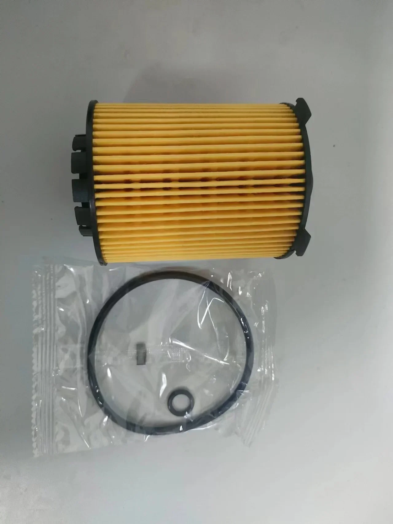 10pcs Oil Filter for VOLVO S60 S80 S90 V40 V60 V90 XC40 XC60 XC70 XC90 B3 B4 D3 D4 T4 T5 T6 T8 31372212 32140029